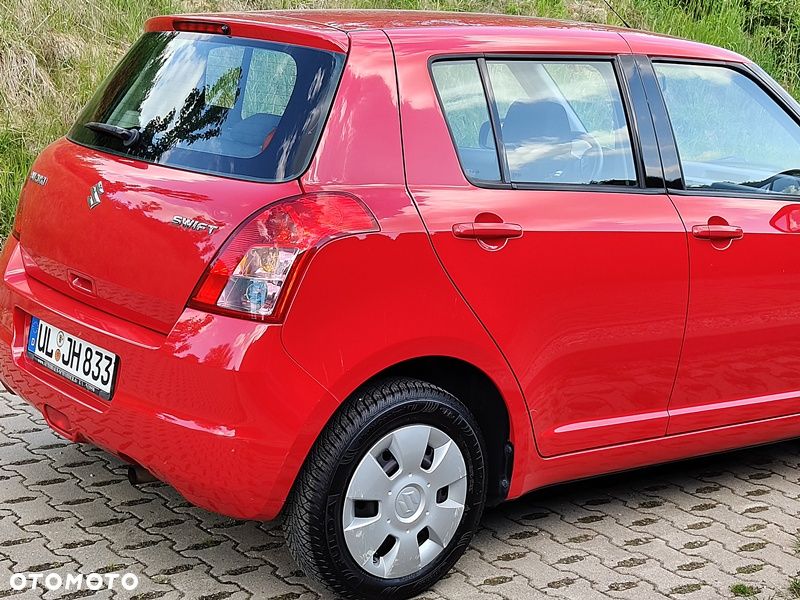 Suzuki Swift 1.3 Comfort - 34