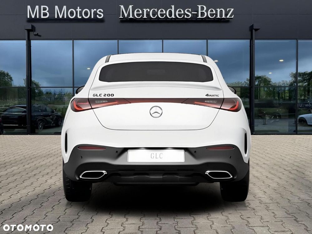 Mercedes-Benz GLC - 10