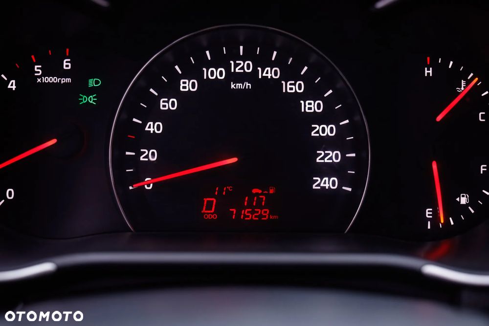 Kia Sorento - 24