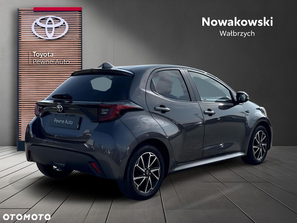 Toyota Yaris - 3
