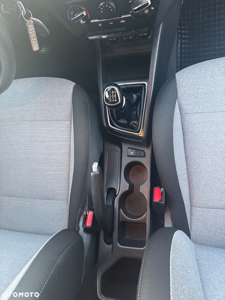 Hyundai i20 1.1 CRDi 5 Star Edition - 30