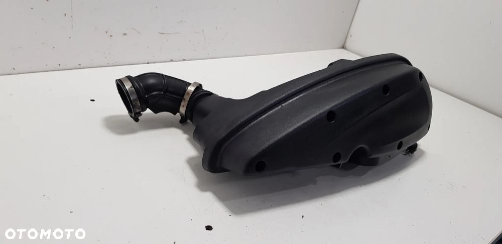 Piaggio MP3 350 HPE 18-22 Obudowa Filtra Powietrza AIRBOX - 3