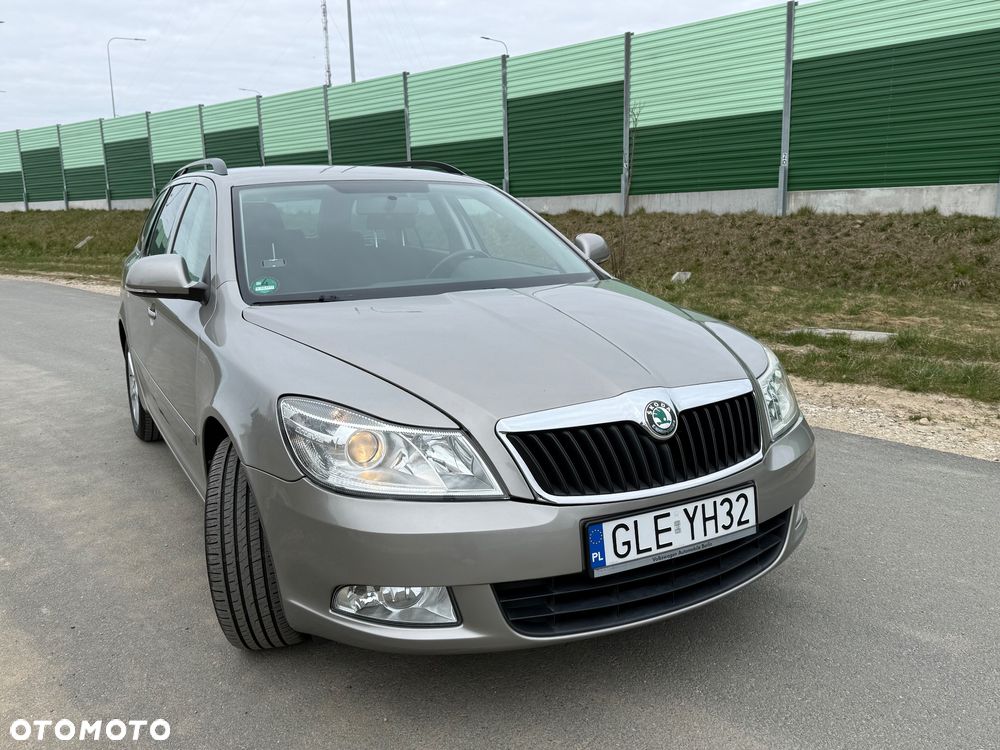 Skoda Octavia 1.4 TSI Family DSG - 16