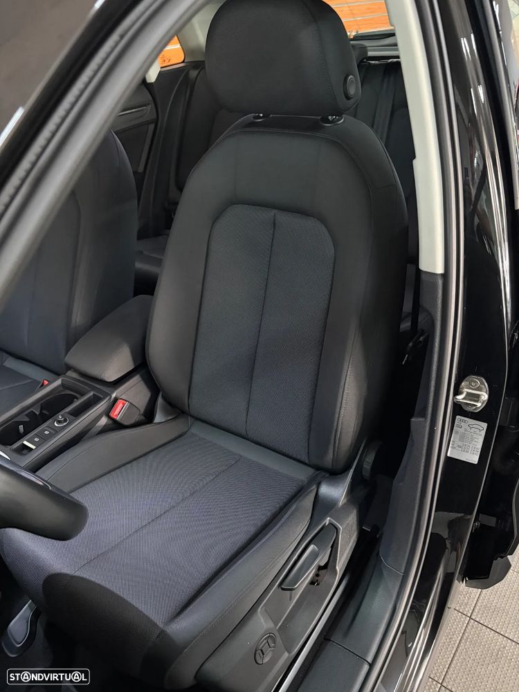 Audi Q3 45 TFSIe S tronic S line - 15