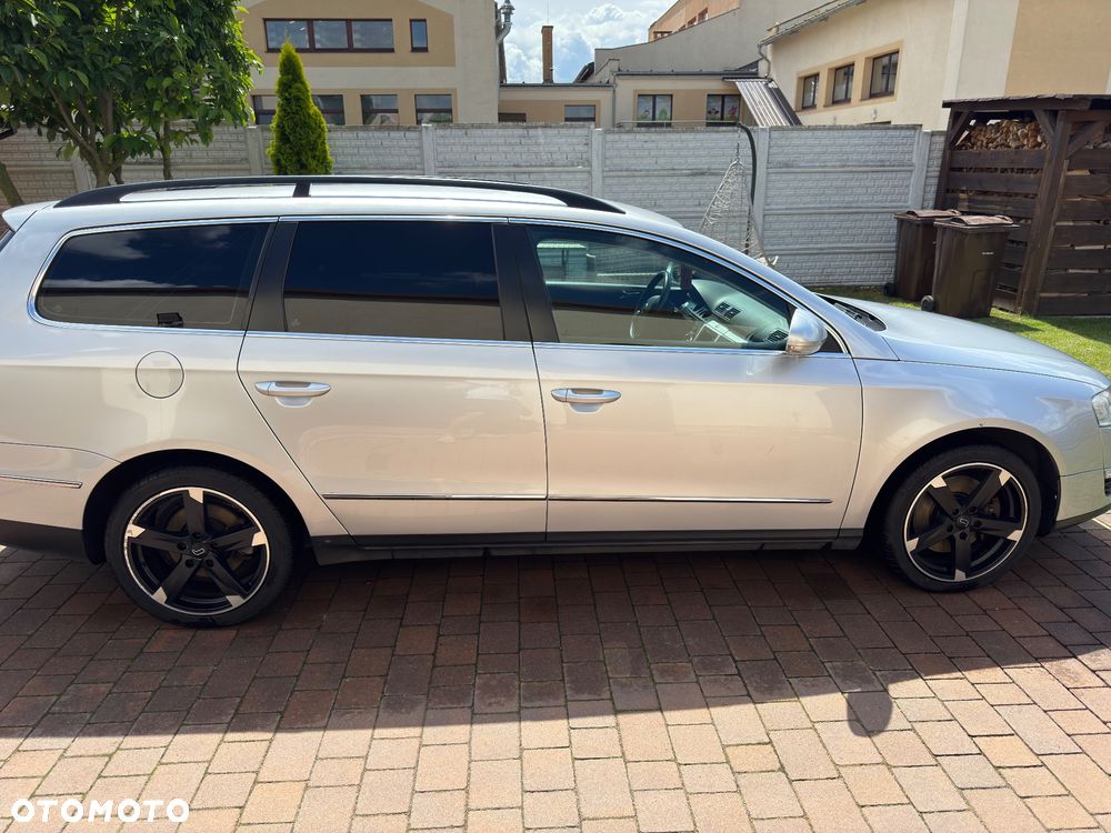 Volkswagen Passat 2.0 TDI 4Mot Highline - 8
