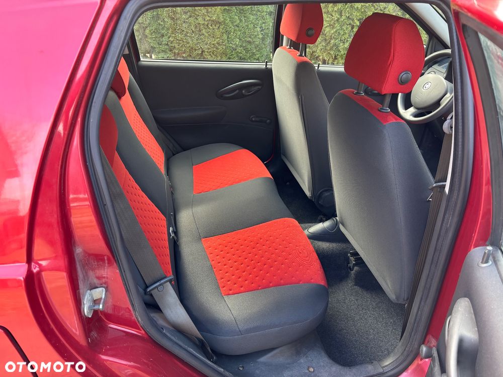 Fiat Punto 1.2 8V Active Premius - 5