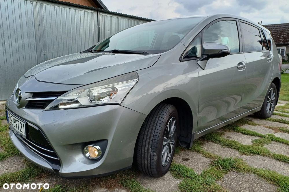 Toyota Verso 1.8 7-Sitzer Life - 6
