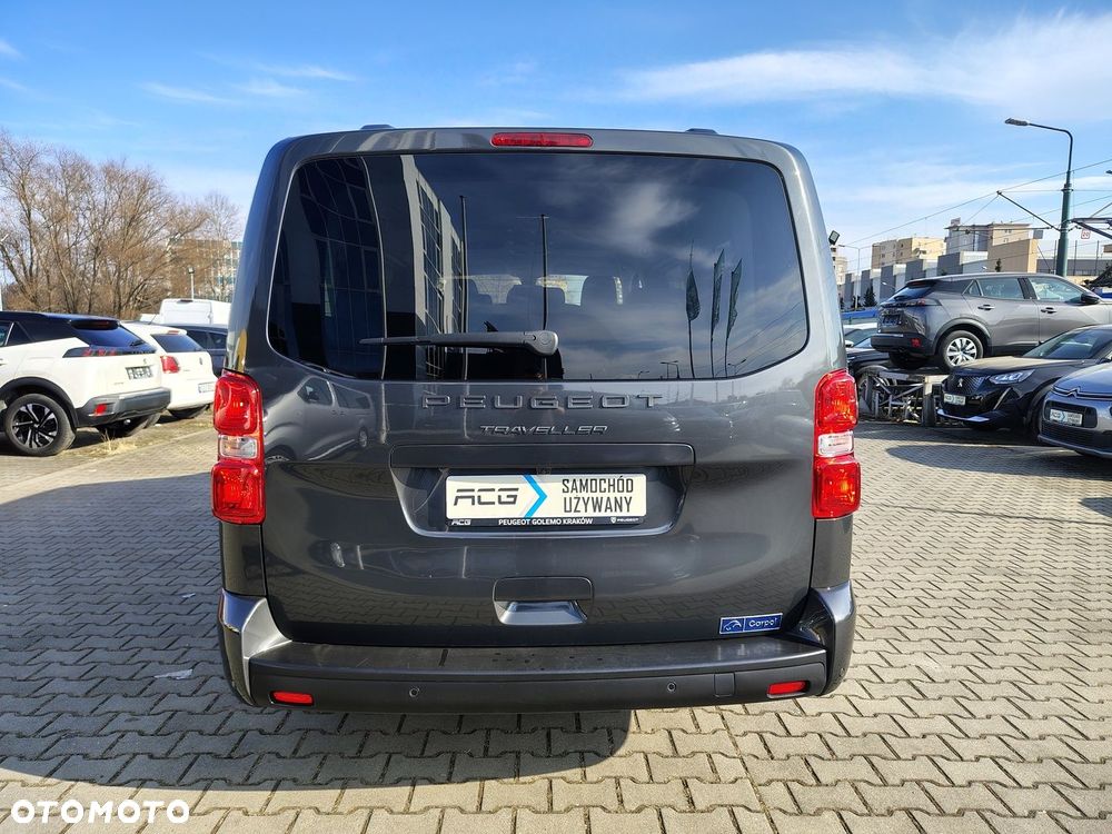 Peugeot Traveller - 6