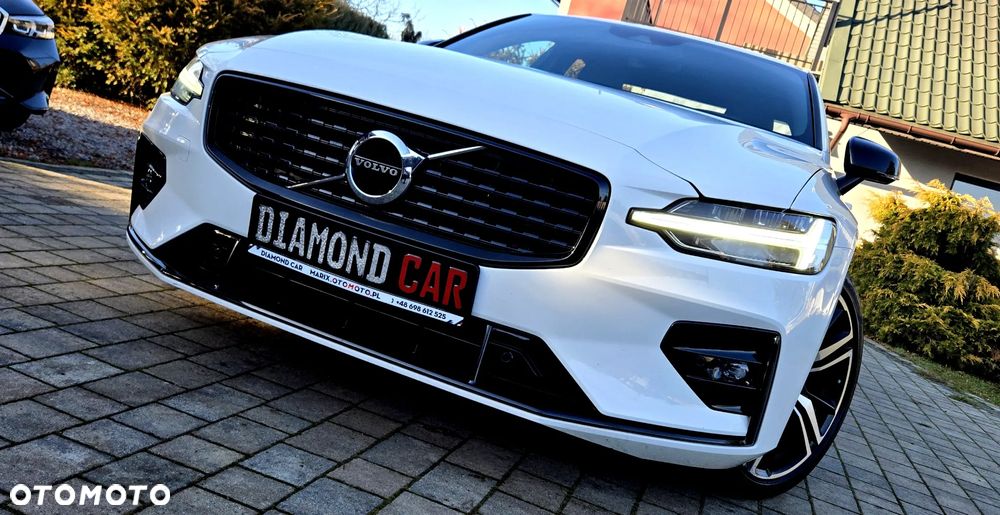 Volvo S60 T4 R-Design - 1