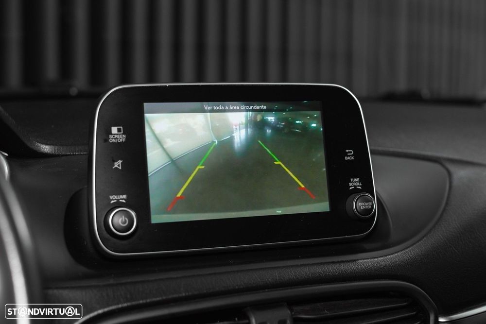 Fiat Tipo Station Wagon 1.3 M-Jet Lounge - 19