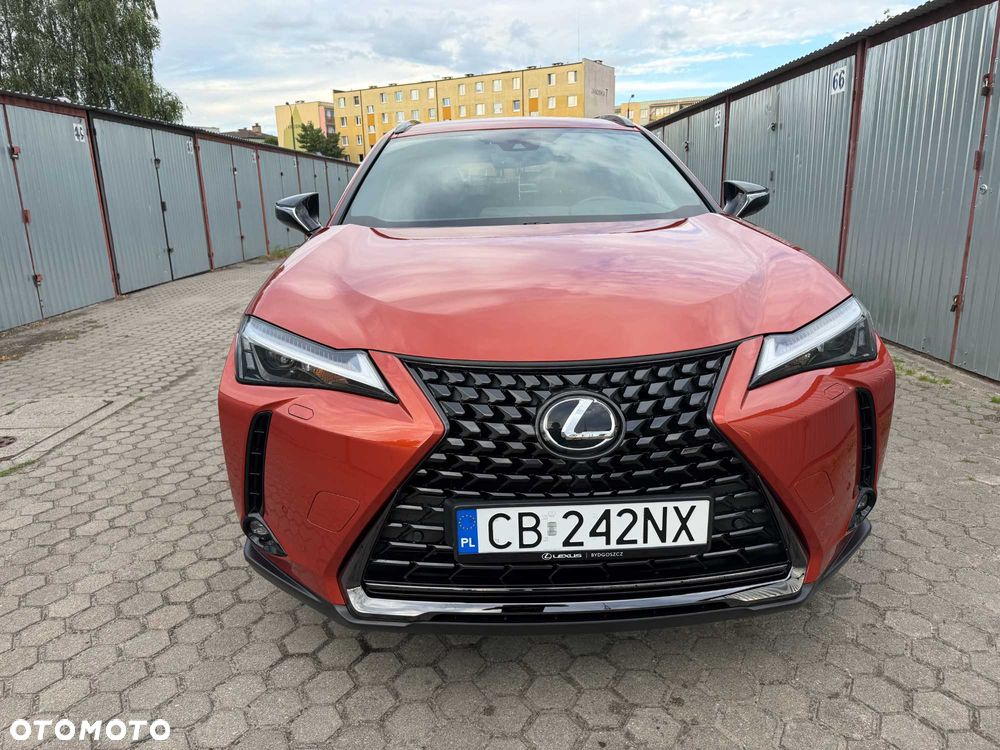 Lexus UX - 1