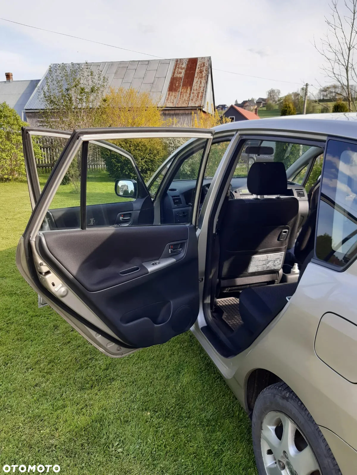 Toyota Corolla Verso 1.8 Sol - 11