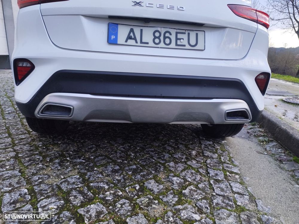 Kia XCeed 1.6 CRDi MHEV Drive - 18