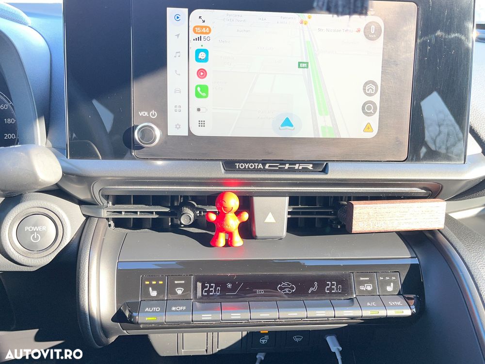 Toyota C-HR 2.0 HEV 197 CP 4x2 CVT Premiere Edition - 18