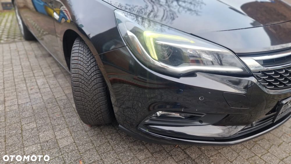 Opel Astra 1.6 BiTrb D (CDTI) Start/Stop Innovation - 11