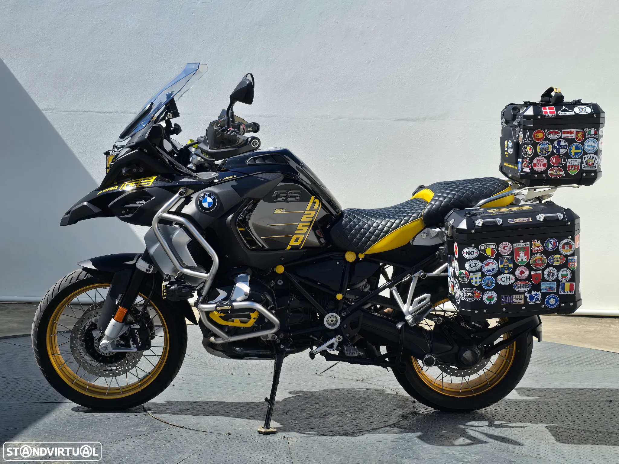 BMW R 1250 GS Adventure 40 years - 3