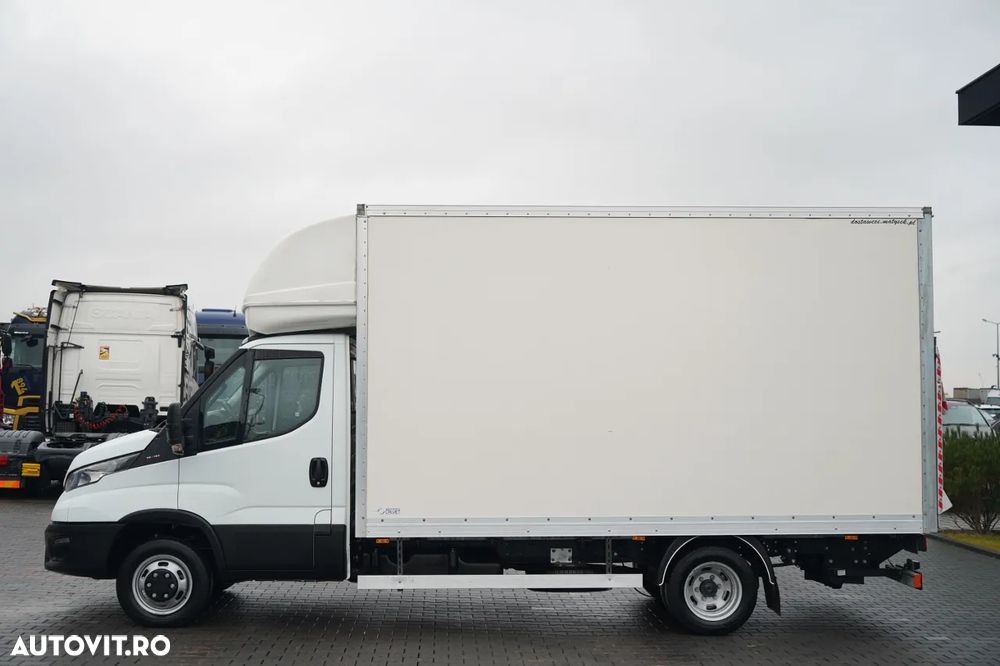 Iveco DAILY 35-160 / 4.3 M CONTAINER / DHOLLANDIA LIFT / TWIN GVWR: 3500 KG / 2021 - 4