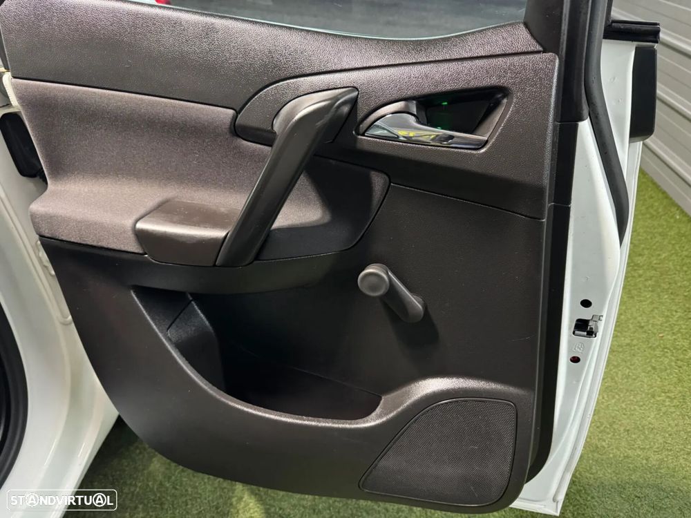 Opel Meriva 1.4 T S/S - 22