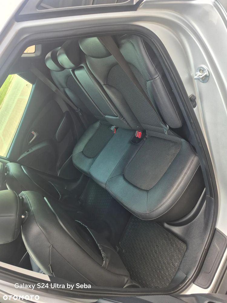 Hyundai ix35 1.7 CRDi Premium 2WD - 17