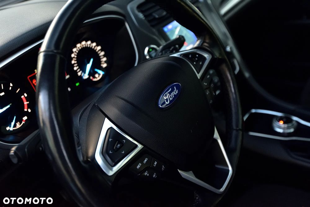 Ford Mondeo 2.0 EcoBlue Business Edition - 24