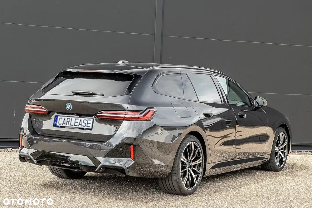 BMW Seria 5 520d xDrive mHEV - 3
