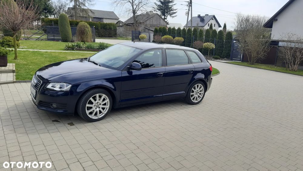 Audi A3 Sportback 2.0 TDI DPF Ambition - 1