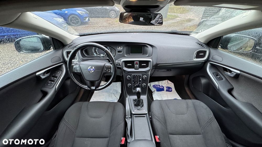 Volvo V40 D2 Kinetic - 6