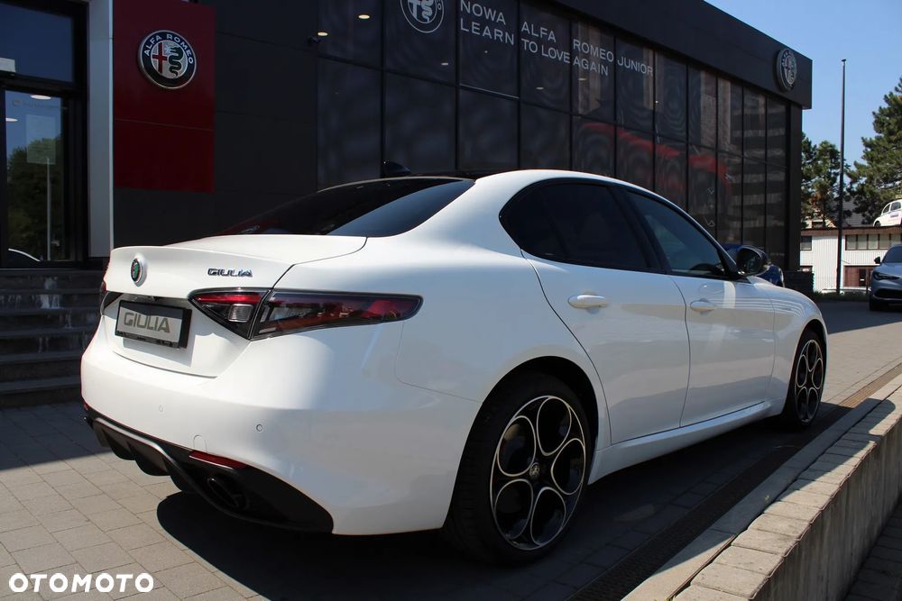 Alfa Romeo Giulia 2.0 Turbo Veloce Q4 - 14