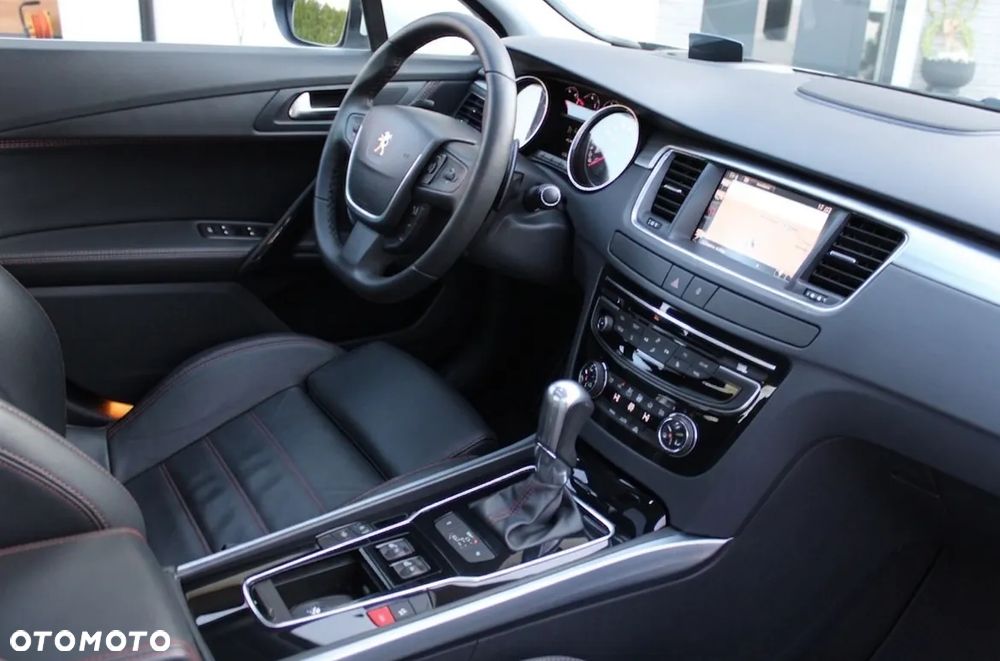 Peugeot 508 BlueHDi 180 EAT6 Stop&Start GT - 27