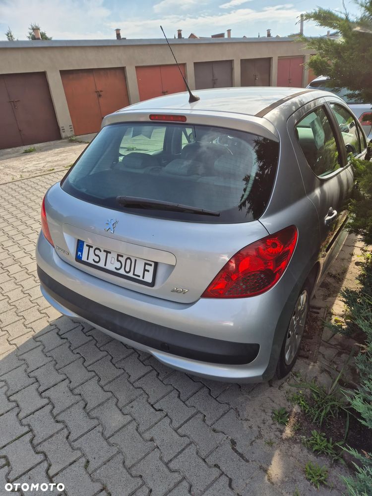 Peugeot 207 1.4 16V Trendy - 2