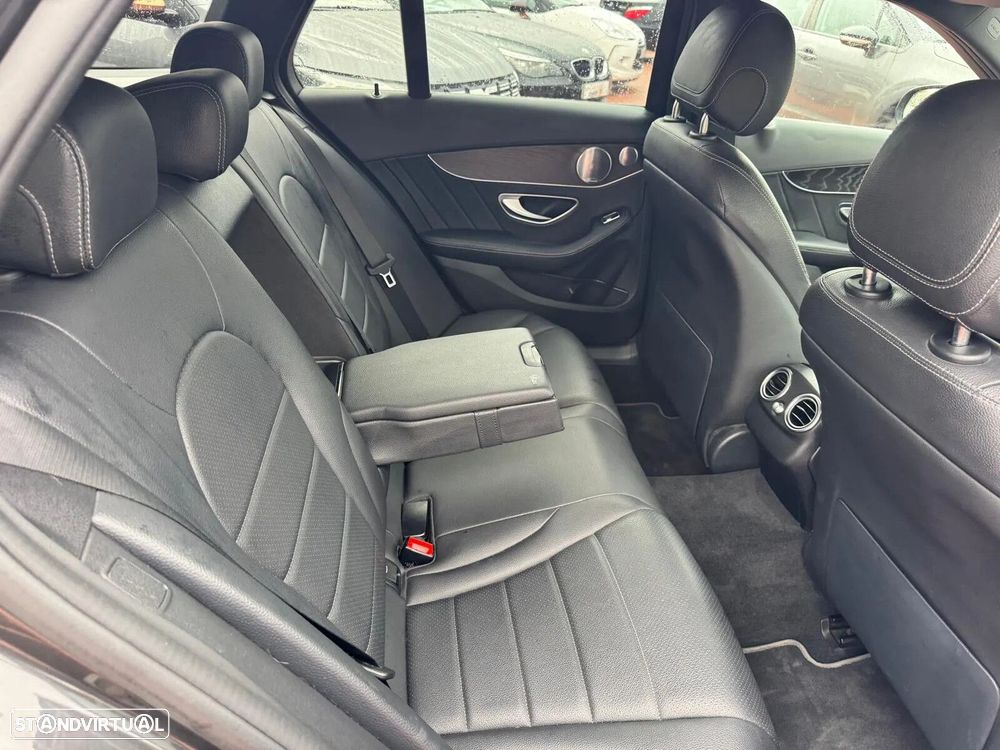 Mercedes-Benz C 220 d AMG Line - 46