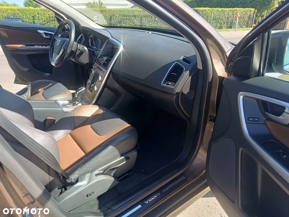 Volvo XC 60 - 11