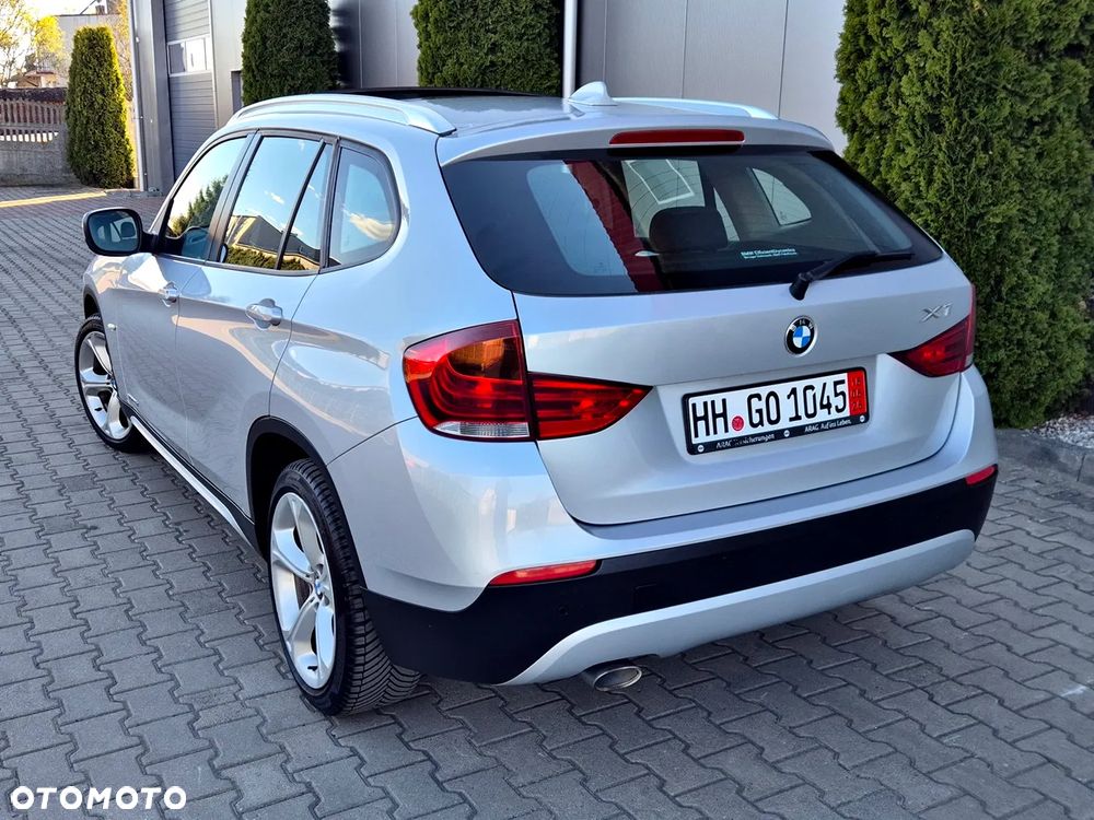 BMW X1 xDrive20d - 12