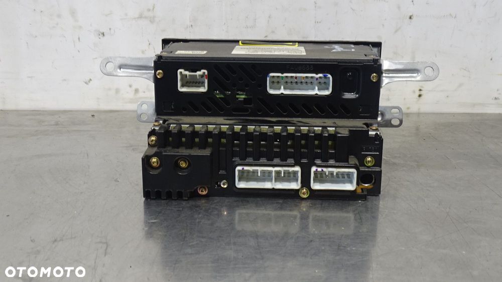 RADIO TOYOTA AVENSIS VERSO 2.0D4D - 3