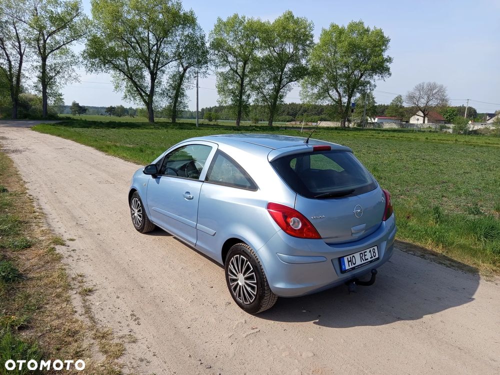 Opel Corsa 1.2 16V Cosmo - 10