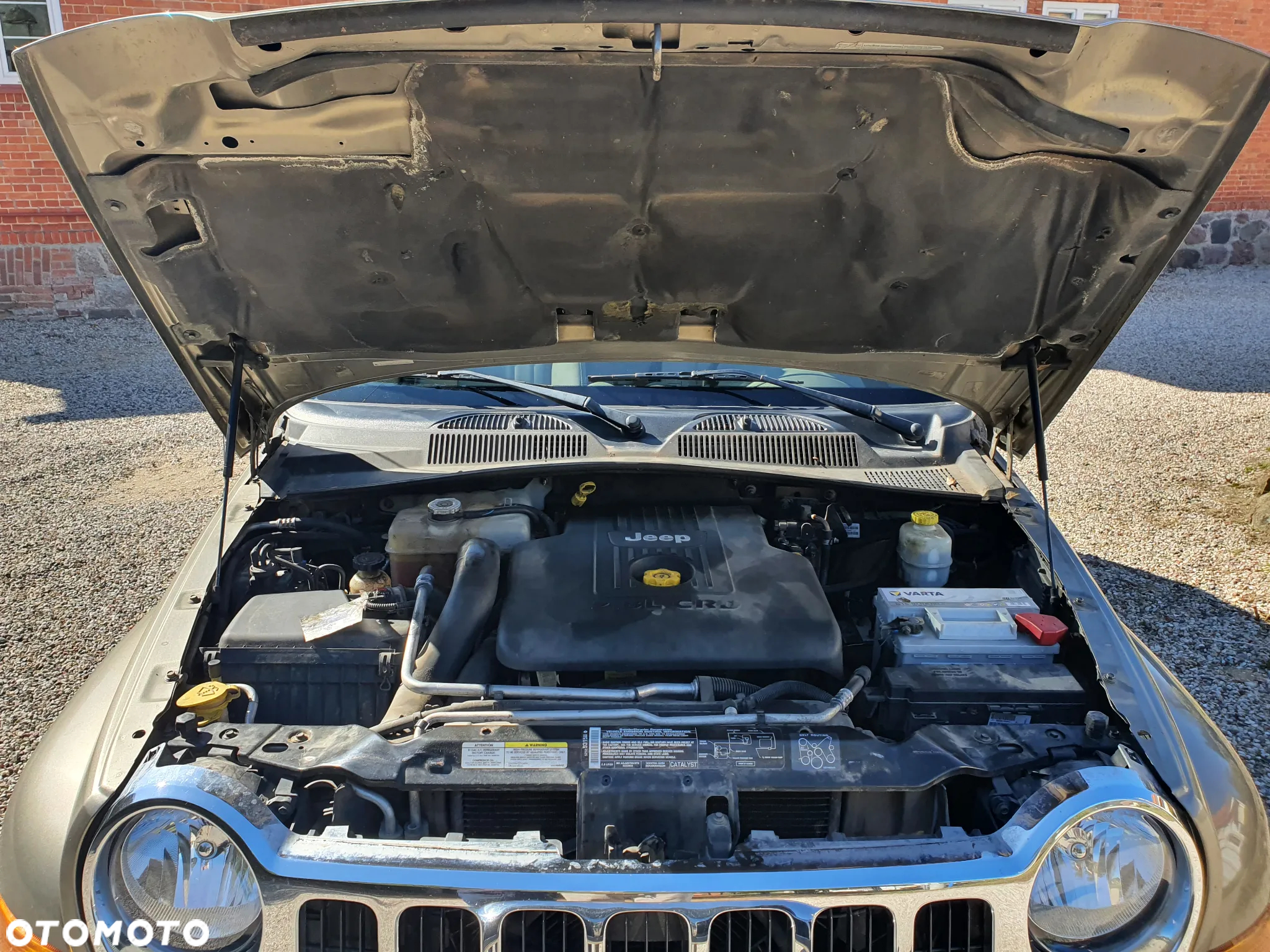 Jeep Liberty 2.8 CRD 4x4 - 37