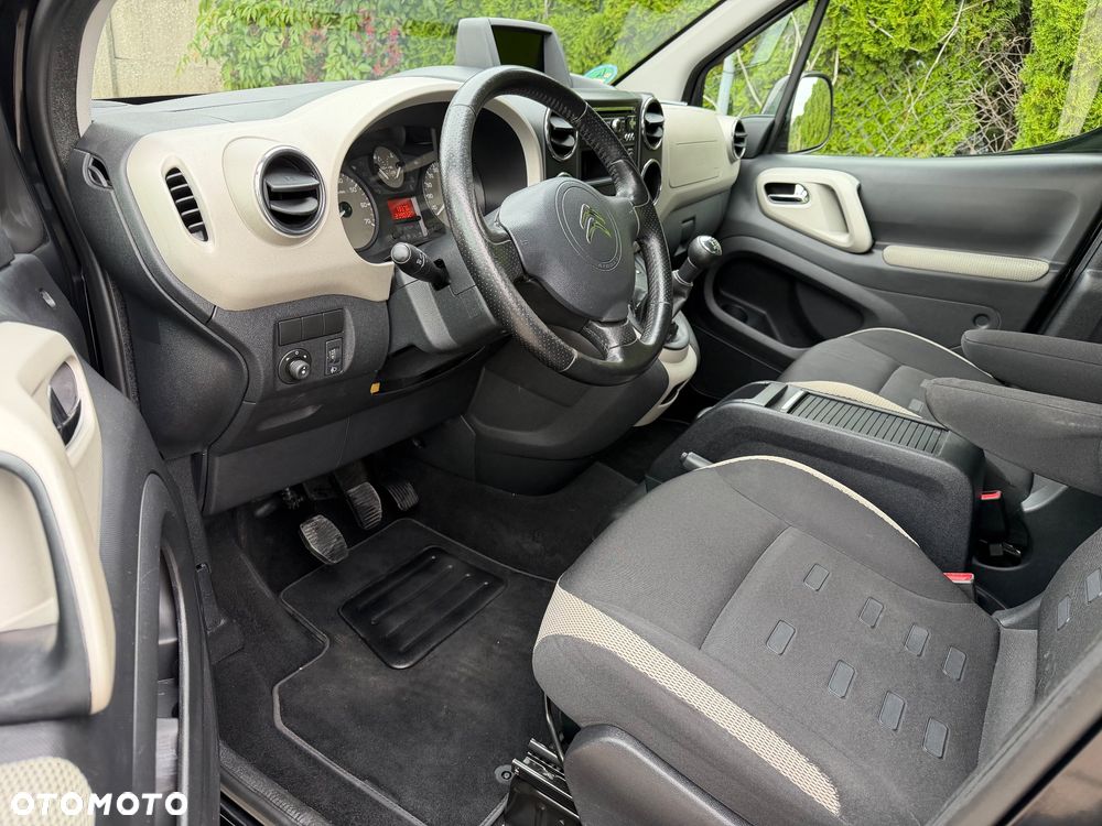 Citroën Berlingo Multispace HDi 115 FAP XTR - 24