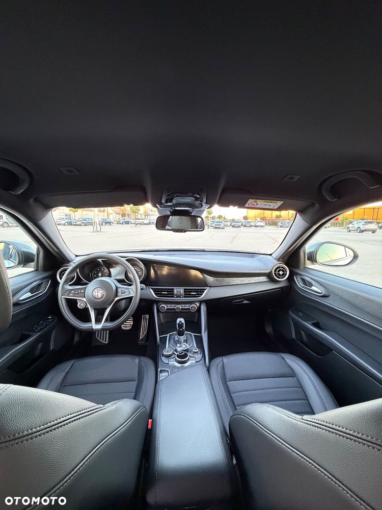Alfa Romeo Giulia 2.0 Turbo B-Tech Edition - 22