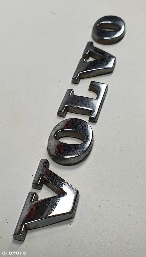 LOGO EMBLEMAT NAPIS ZNACZEK KLAPY TYŁ VOLVO XC70 - 2