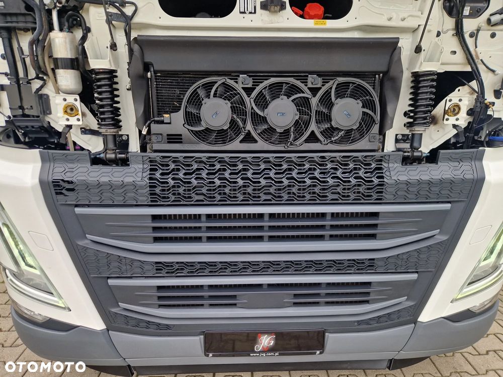 Volvo FH500 EURO6 I-PARK COOL OSŁONY MIĘDZYOSIOWE - 23
