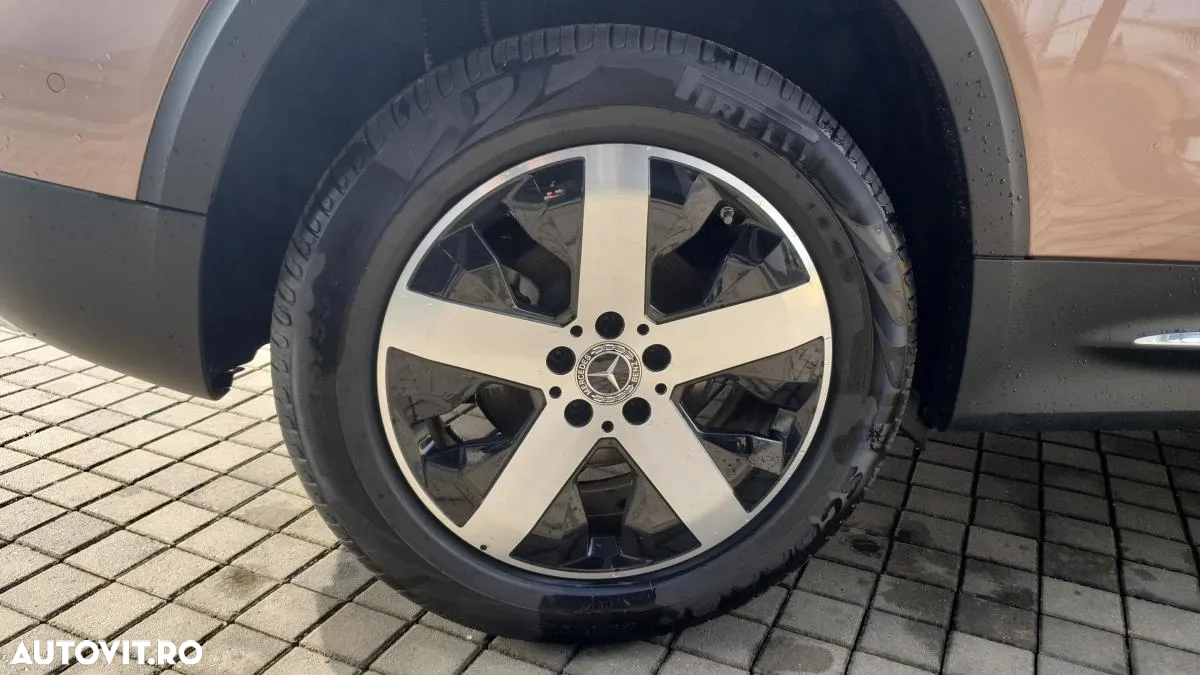 Mercedes-Benz GLB 180 Aut. - 18