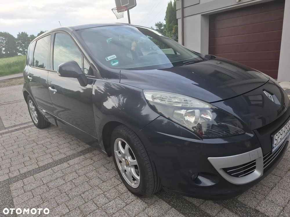 Renault Scenic - 2