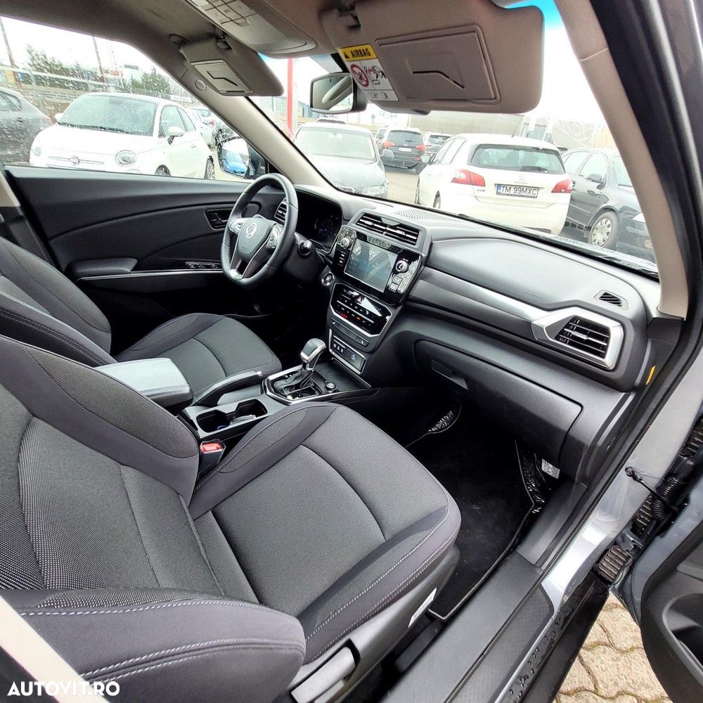 SsangYong Tivoli - 16