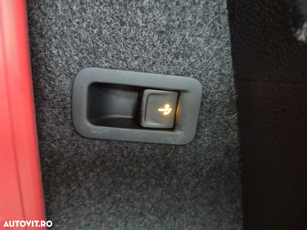 Skoda Karoq 1.5 TSI DSG Ambition - 28