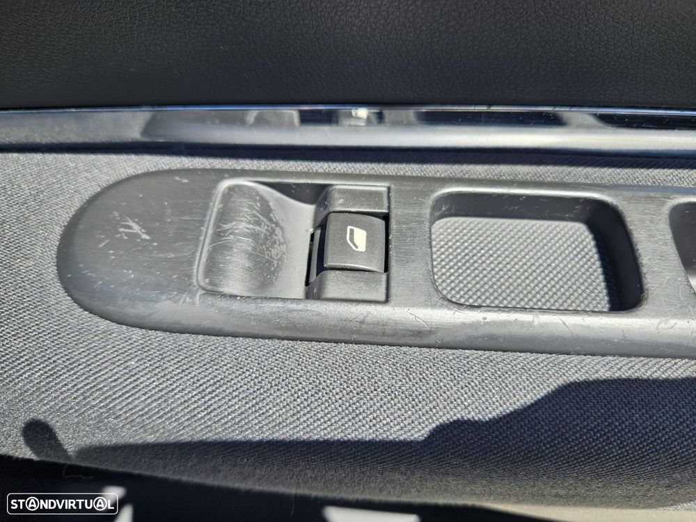 Peugeot 5008 1.6 BlueHDi Style - 42