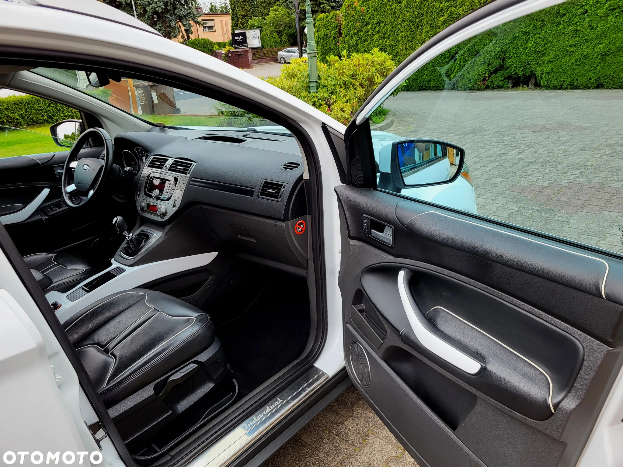 Ford Kuga - 18