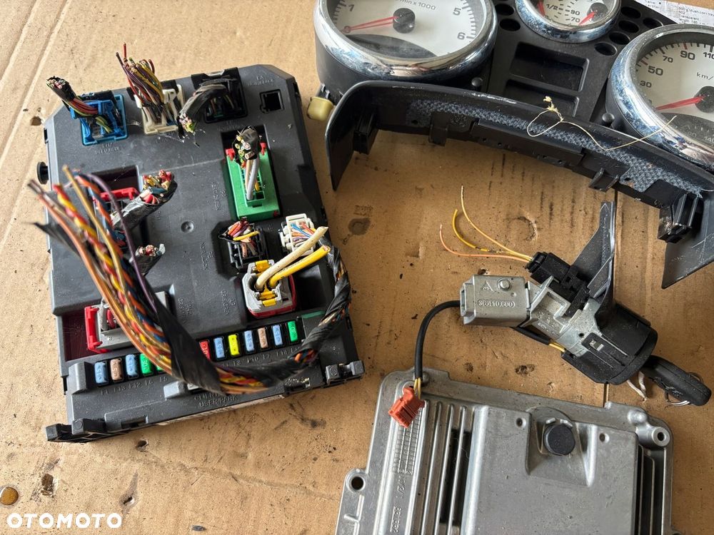 PEUGEOT 207 1.6 VTI ZESTAW STARTOWY DO ODPALANIA STACYJKA KLUCZ 0261201863 - 4