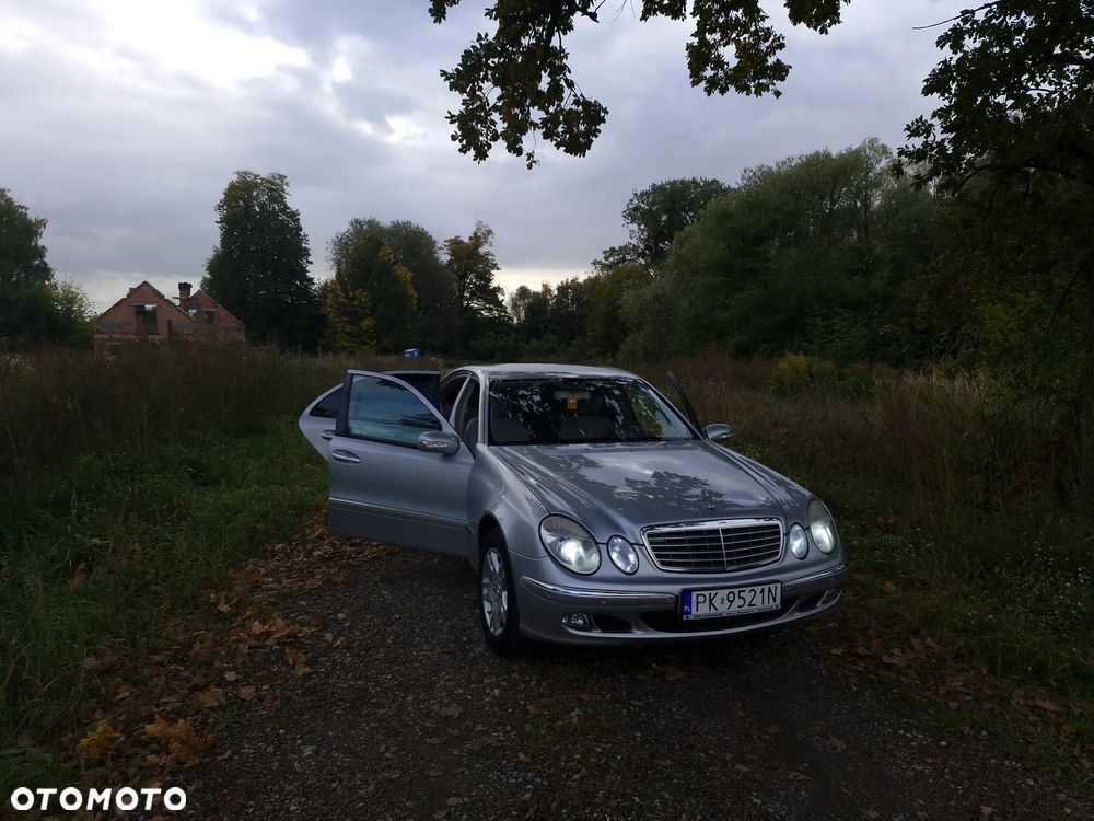 Mercedes-Benz Klasa E - 2