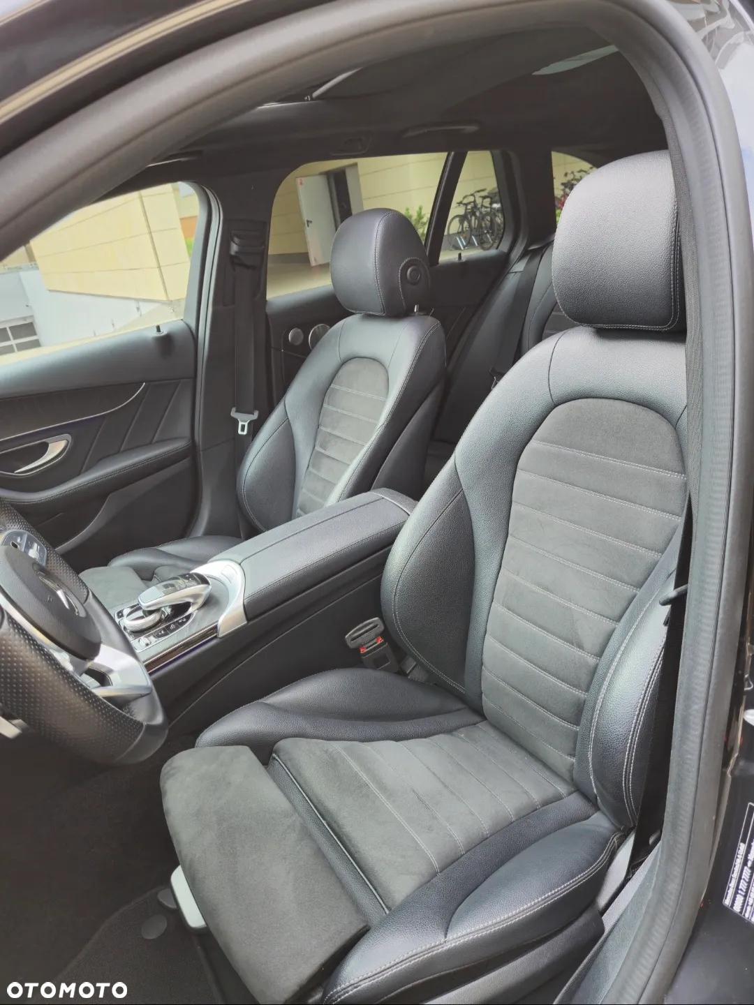 Mercedes-Benz Klasa C 300 e T 9G-TRONIC AMG Line - 10
