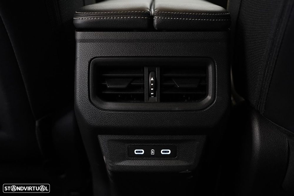 Renault Austral 1.3 Mild Hybrid Iconic Auto - 24